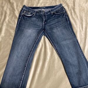 Maurice’s Capri - 11/12 - Great Condition